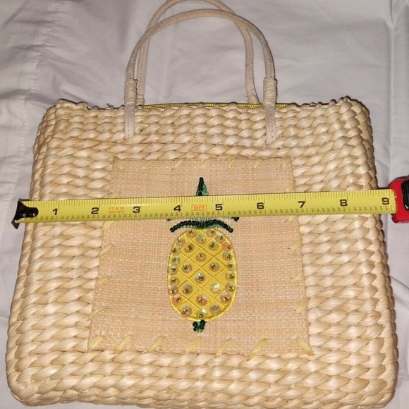 Xharation Straw Corn Husk Pineapple Purse Yellow - Picture 5 of 8
